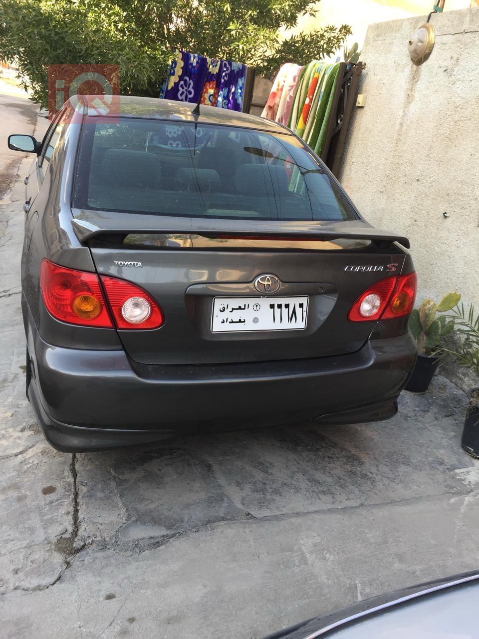 تۆیۆتا کۆرۆلا